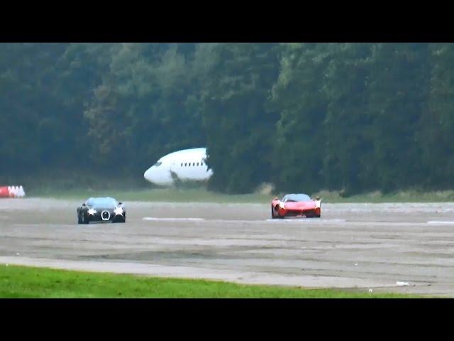 Ferrari Vs Bugatti Veyron - Drag Race